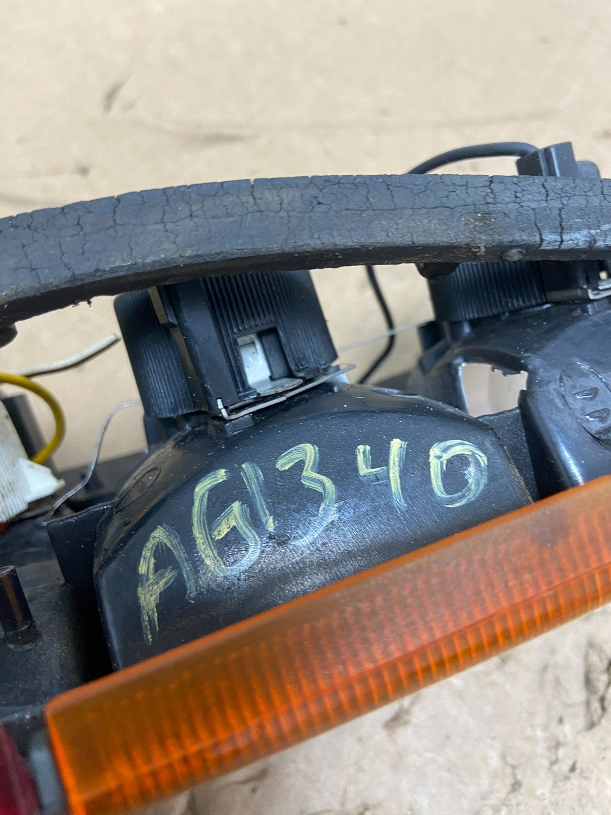 1988 to 1992 Volvo 740 Right Passenger Side Tail Light AG13409