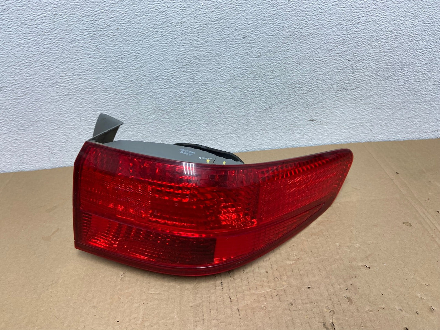 2005 Honda Accord Right Passenger Rh Side Tail Light Oem AC3800 LK0