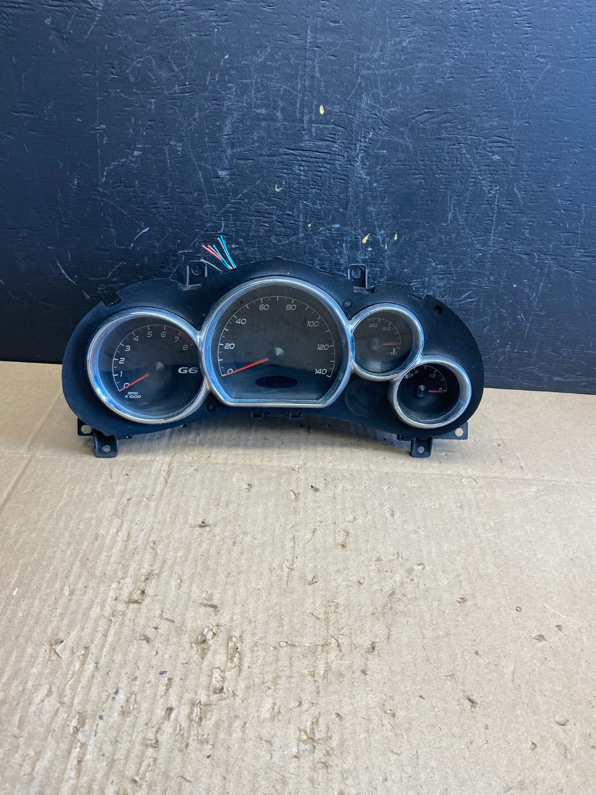 2001 - 2005 Pontiac Aztek Speedometer Cluster Gauge AE4300 DG0
