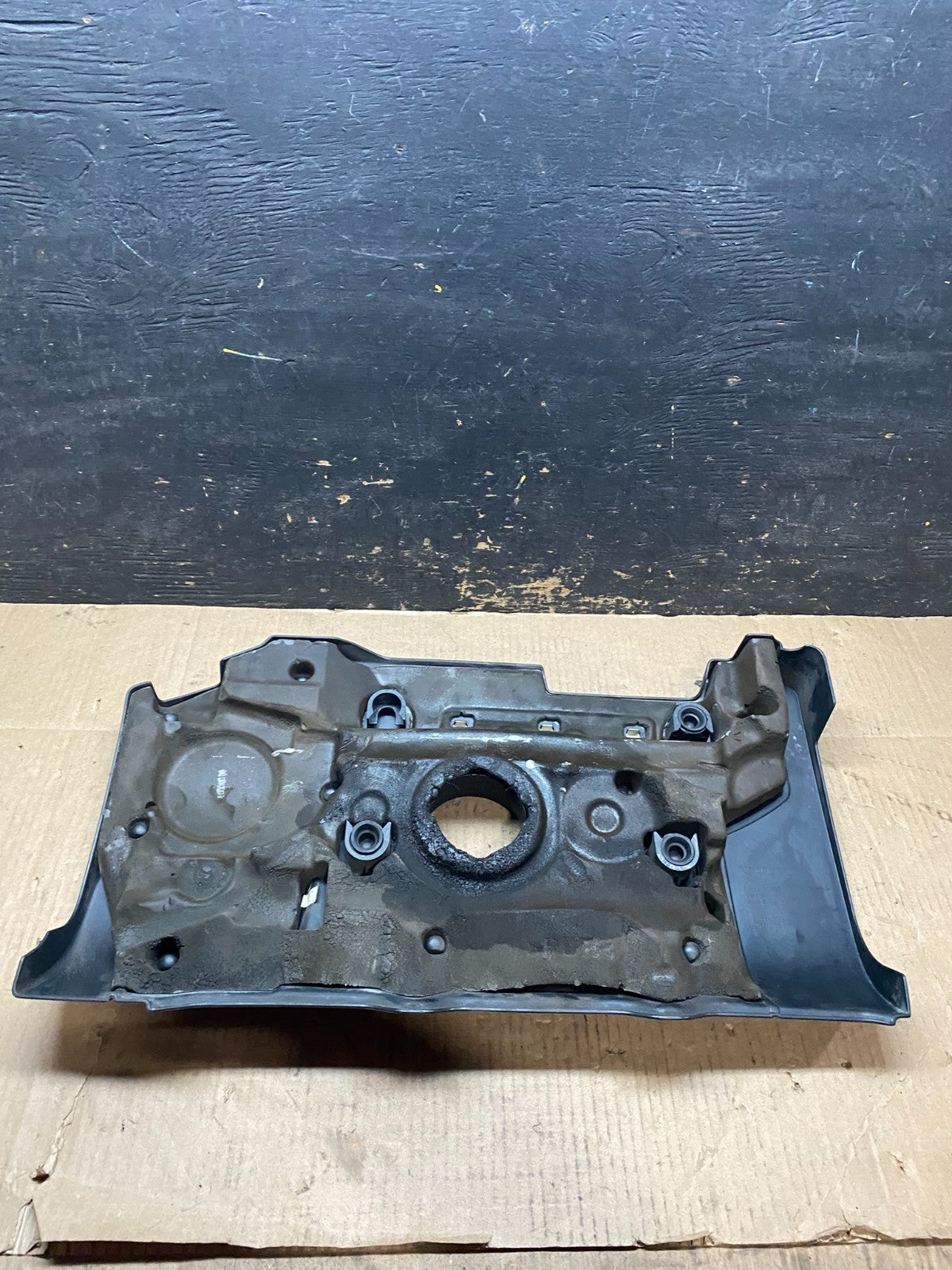 2007 to 2014 Volvo XC90 OEM 3.2L Upper Top Engine Motor Dust Cover Oem U6324 DG5