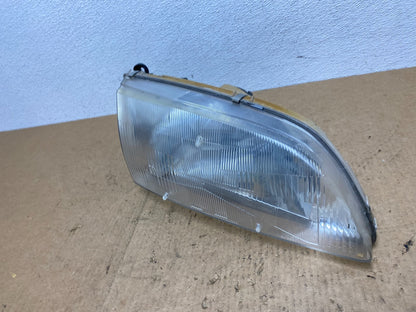 1998 to 1999 Mazda 626 Right Passenger RH Side Headlight Oem AC3318 DW1