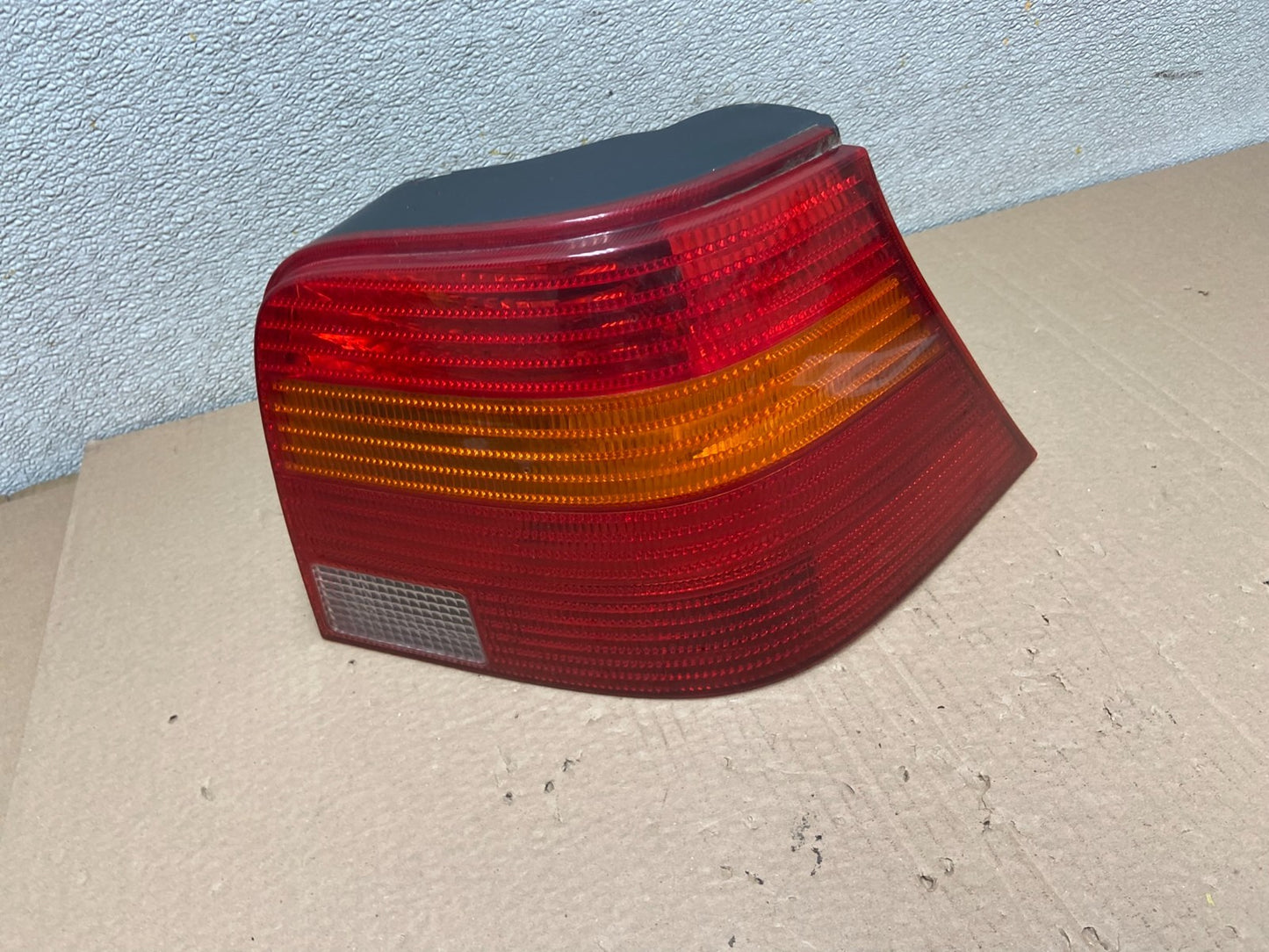 1999 to 2003 Volkswagen Golf MK4 Right Passenger Tail Light AD1025 LK0