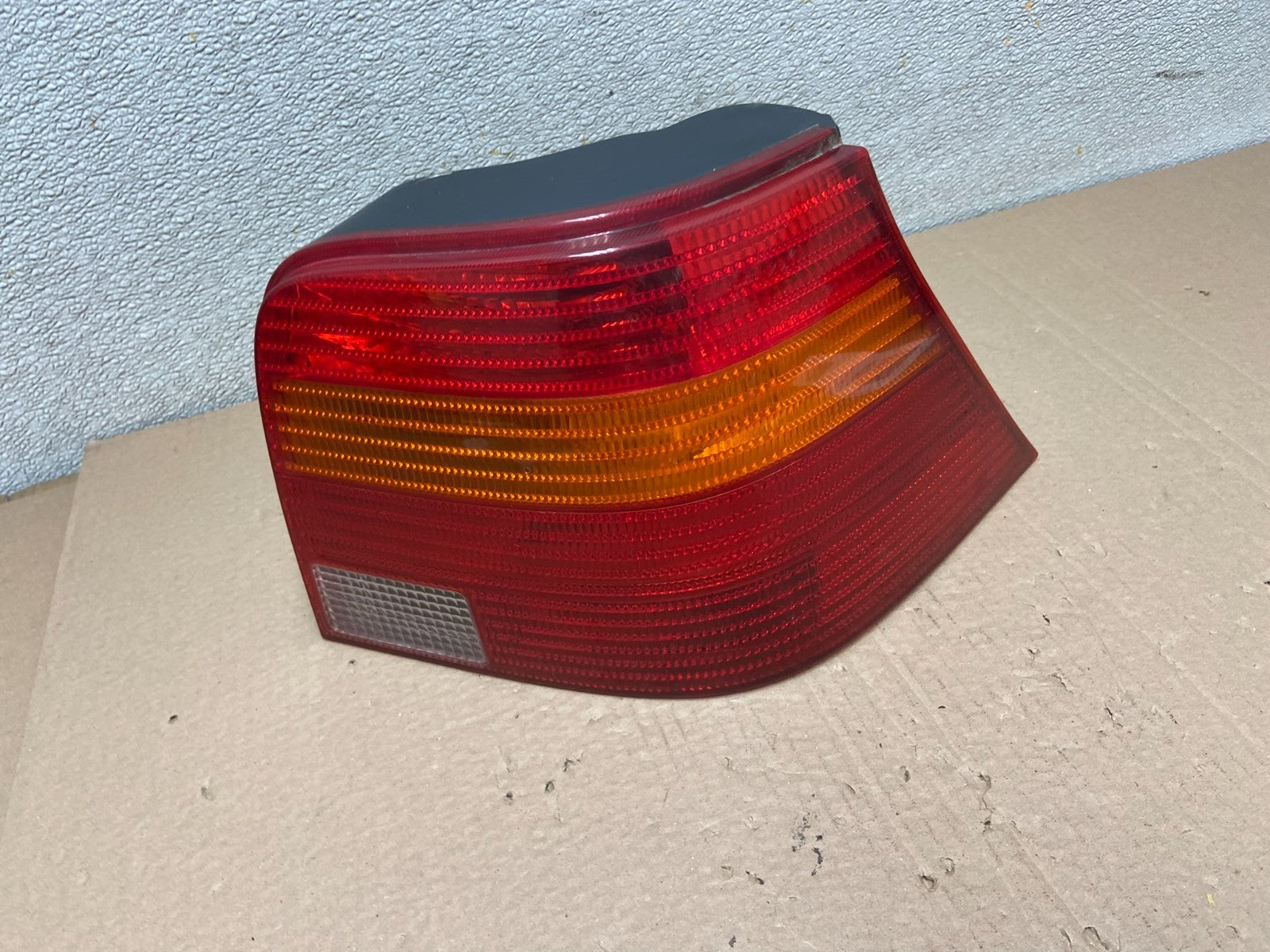 1999 to 2003 Volkswagen Golf MK4 Right Passenger Tail Light AD1025 LK0