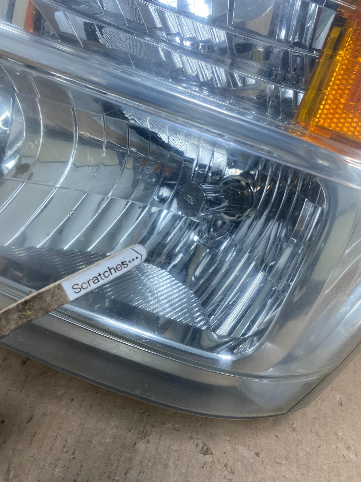 2008-2014 Ford Econoline E150 E250 E350 Left Driver LH Headlight AF3221 DW3