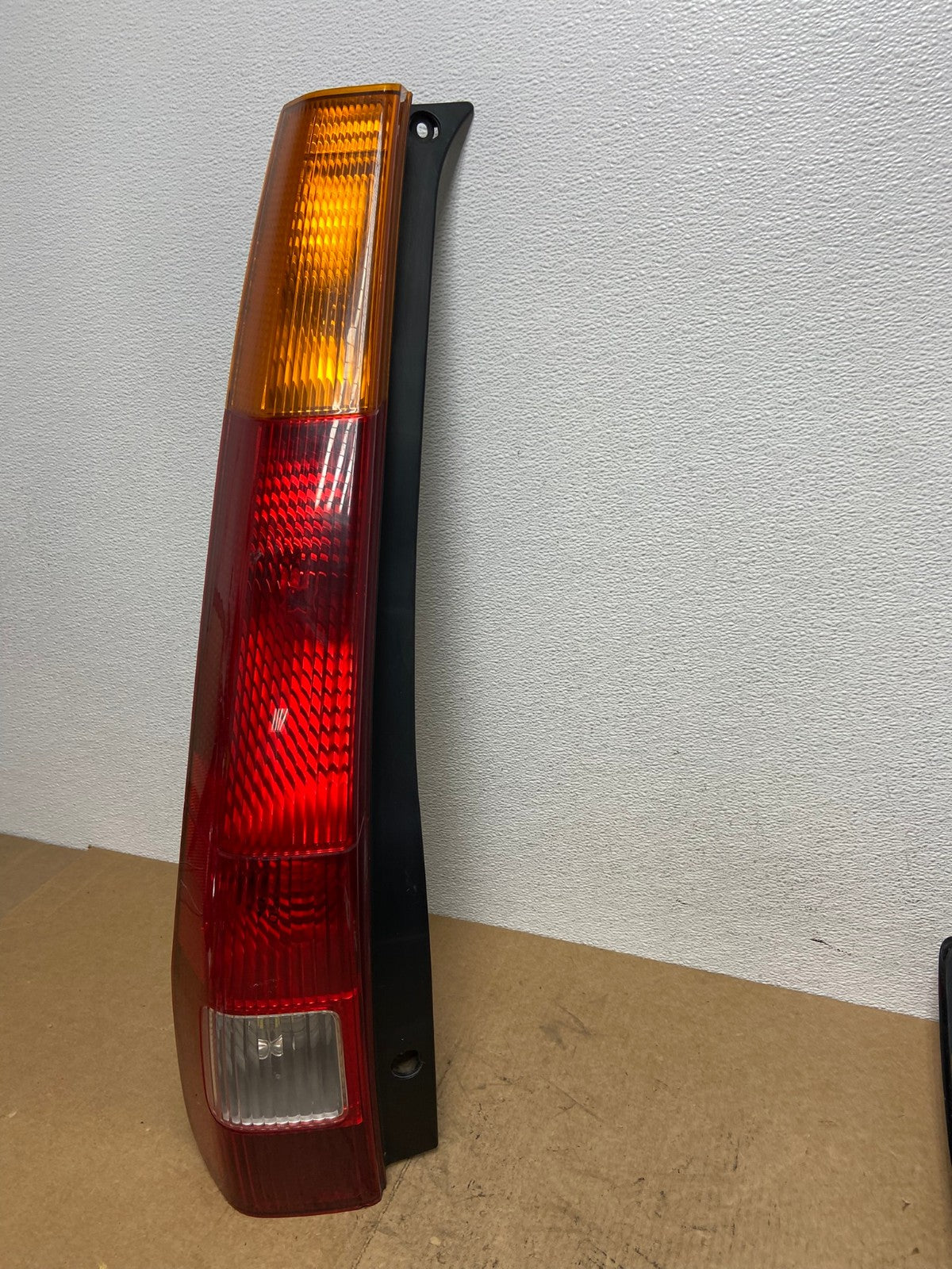 2002 2003 2004 Honda Crv Cr-v Left Driver Lh Tail Light Oem AC3259 LK1
