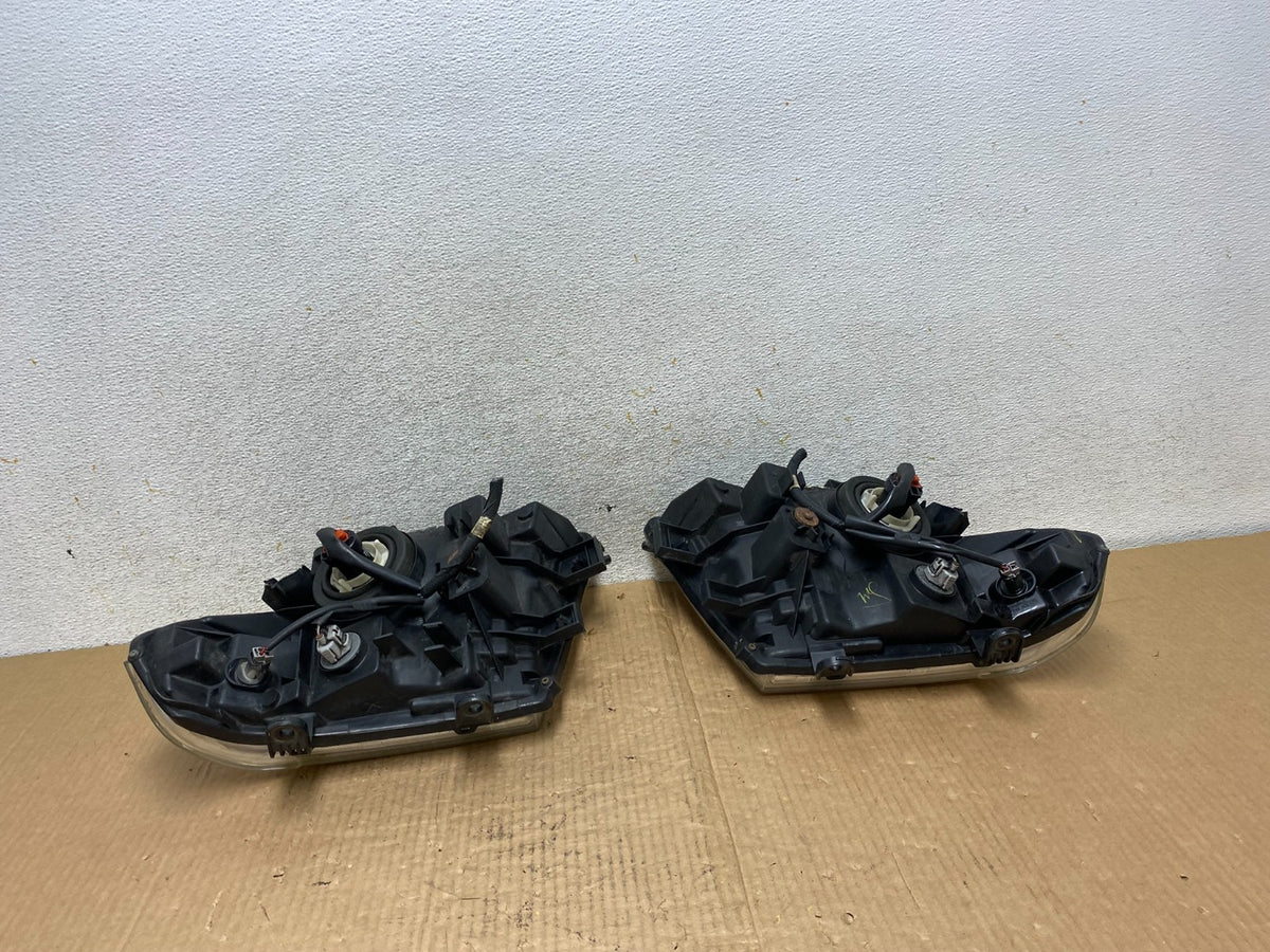 2005 2006 2007 Nissan Pathfinder Halogen Headlights Left+Right AI6714 DW9