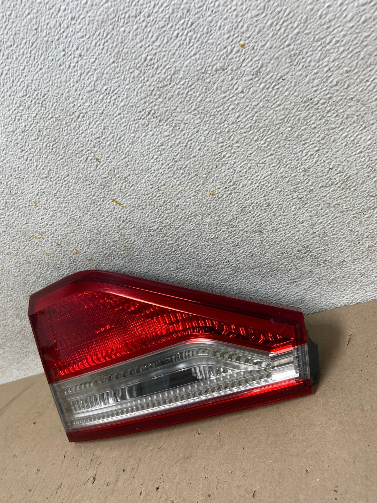 2011 - 2013 Honda Odyssey Inner Tail Light Right Passenger RH Side AH6818 LK1