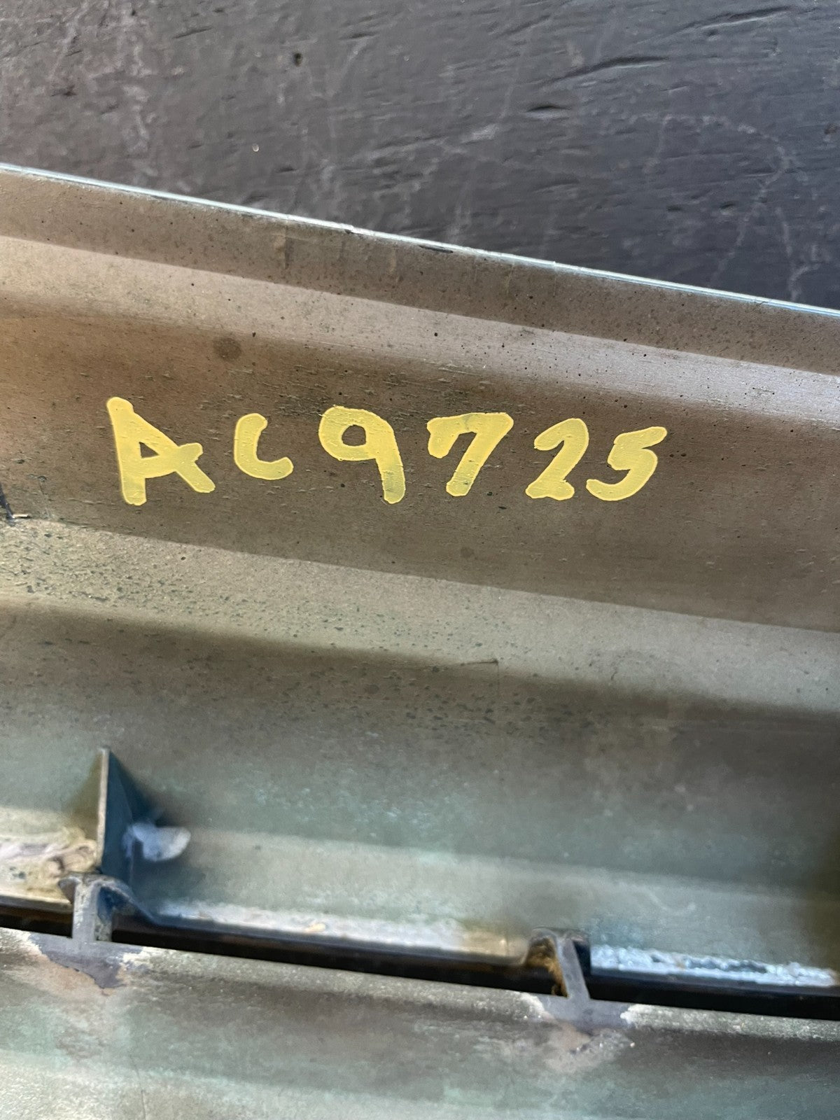 2003 to 2004 Infiniti G35 Sedan Front Grill Grille AC97256