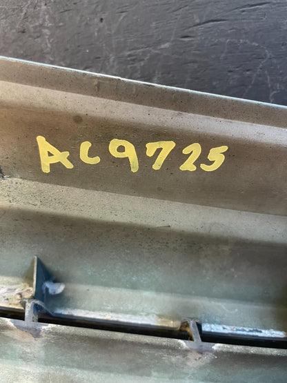 2003 to 2004 Infiniti G35 Sedan Front Grill Grille AC97256