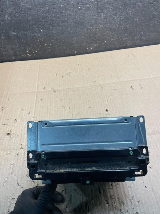 2013 - 2015 Dodge Journey Radio Info Media CD Player Unit x8489 DG0