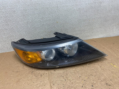 2011 to 2013 Kia Sorento Right Passenger RH Side Headlight Halogen Oem AA3811 DW0
