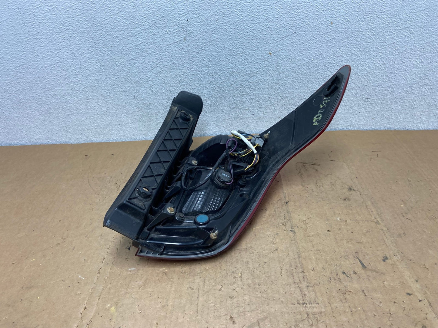 2011 2012 2013 2014 2015 Ford Explorer Left Driver LH Side Tail light AD0571 LK4