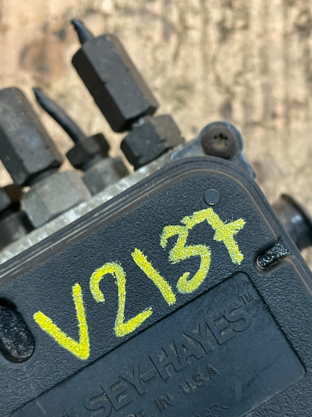 2004 2007 Ford E250 E350 Econoline Anti-Lock ABS Antilock Brake Pump v2137 DG8