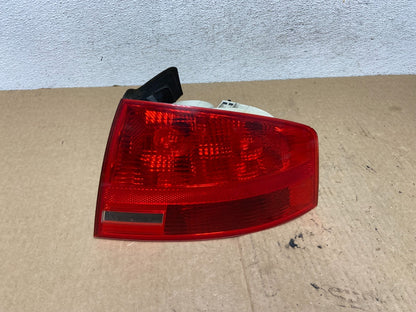 2006 2007 2008 Audi A4 Sedan Right Passenger Rh Side Tail Light AF9739 DW0