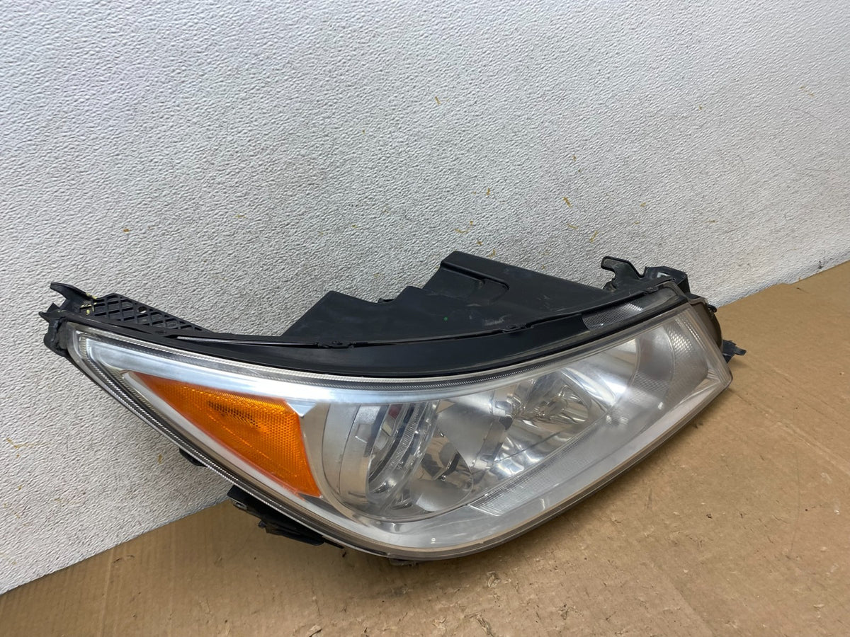 2010 to 2013 Buick Lacrosse Right Passenger Halogen Headlight AI9119 DW2