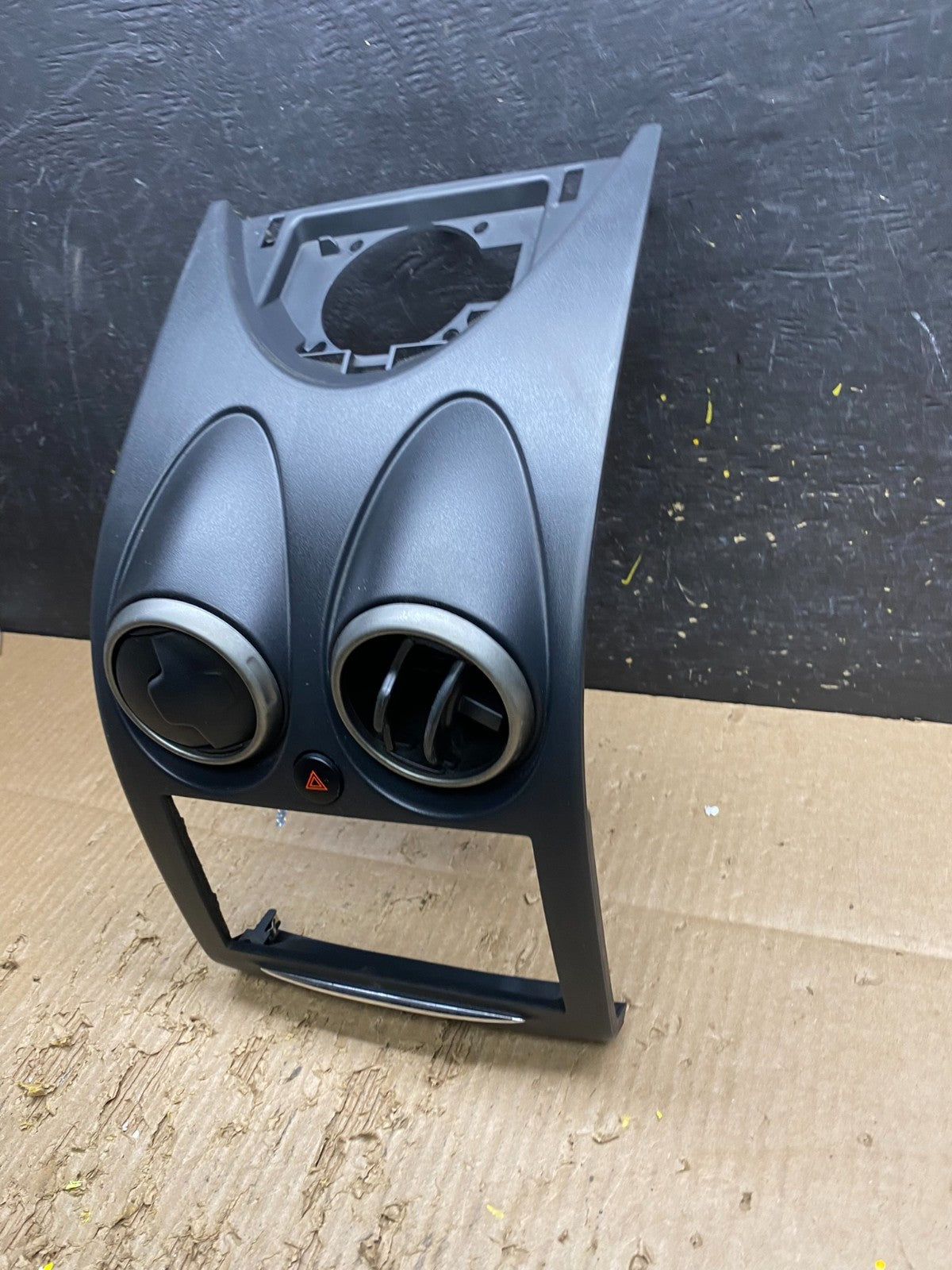 OEM 2011 2012 2013 Nissan Rogue Dash Upper Center Radio Bezel Trim v7432 DG2