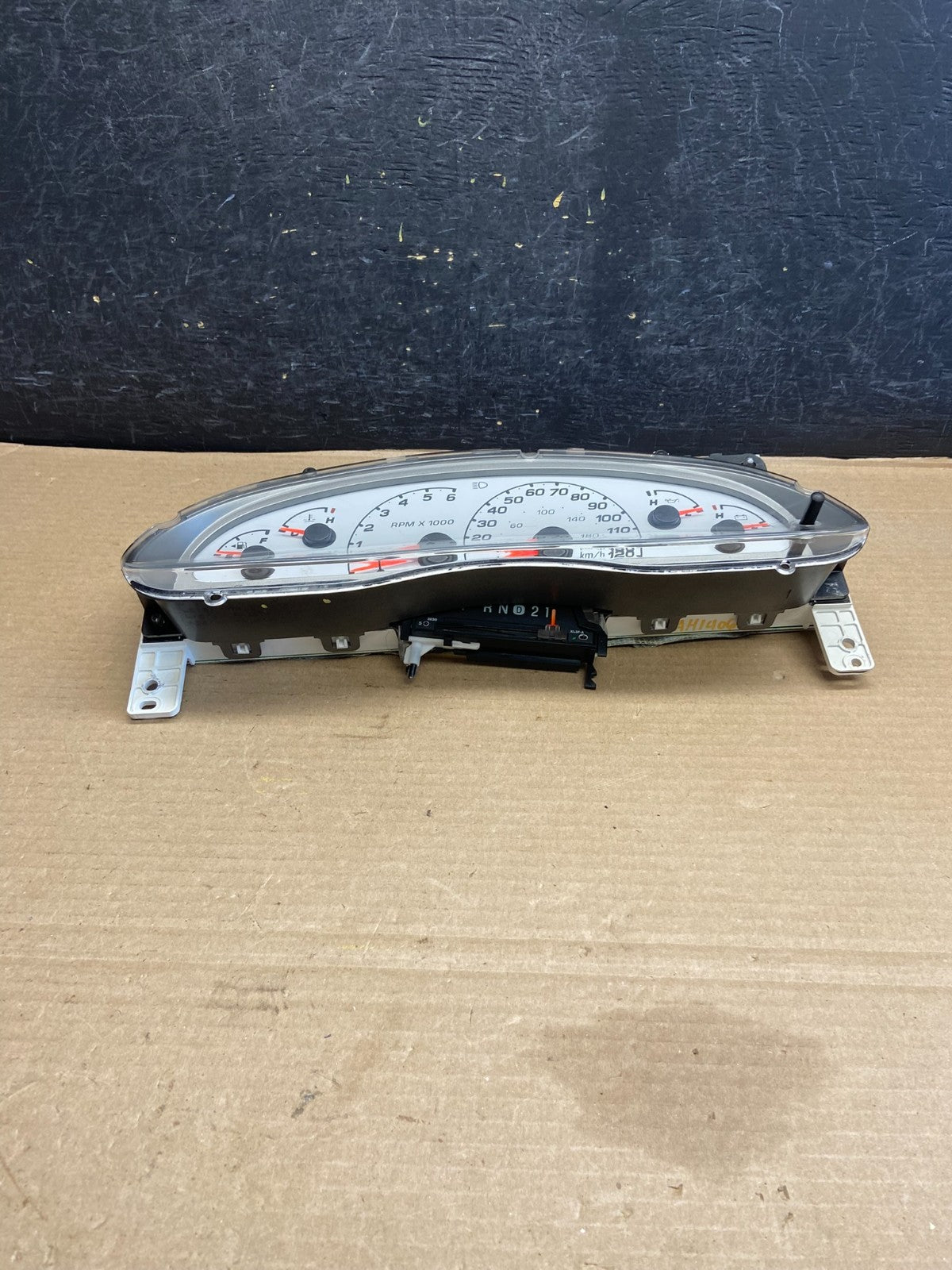2004 to 2005 Ford Explorer Sport Trac Cluster Speedo Display AH1406 PS3