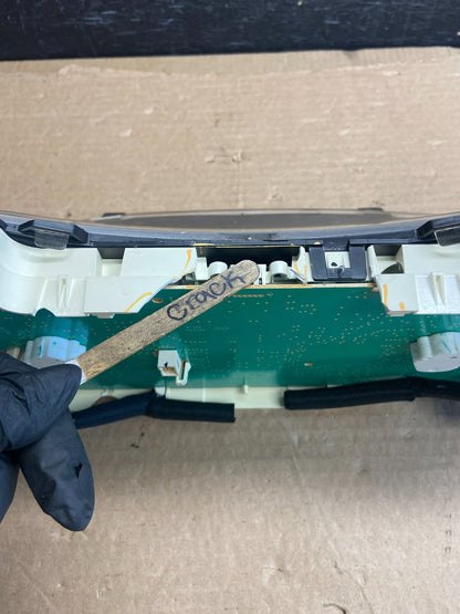 2012 Nissan NV2500 Speedometer Cluster Gauge af2468 DG7