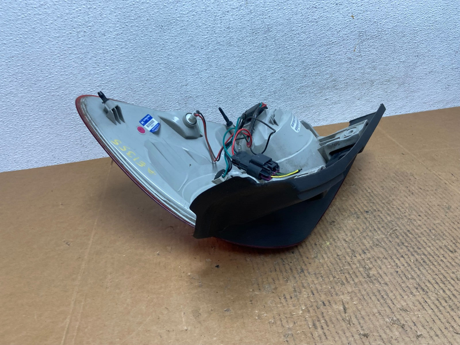2010 to 2015 Chevrolet Equinox Left Driver Lh Side Tail Light AE1355 LK3