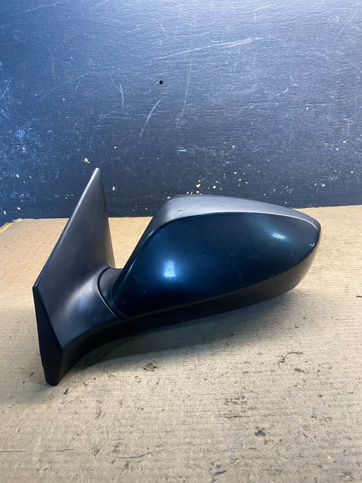 2011-2015 Hyundai Elantra Left Driver View Door Mirror OEM AA2952 MS0