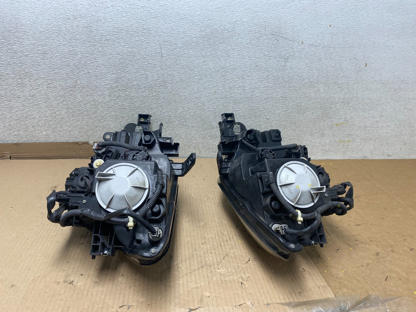 Xenon 2011 2012 2013 2014 Nissan Murano Headlights Left+Right Oem U2595 DW11