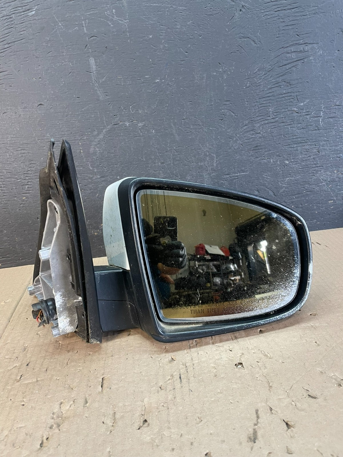 2007 to 2013 BMW X5 Right Passenger RH Side View Door Mirror AE0707 DW8