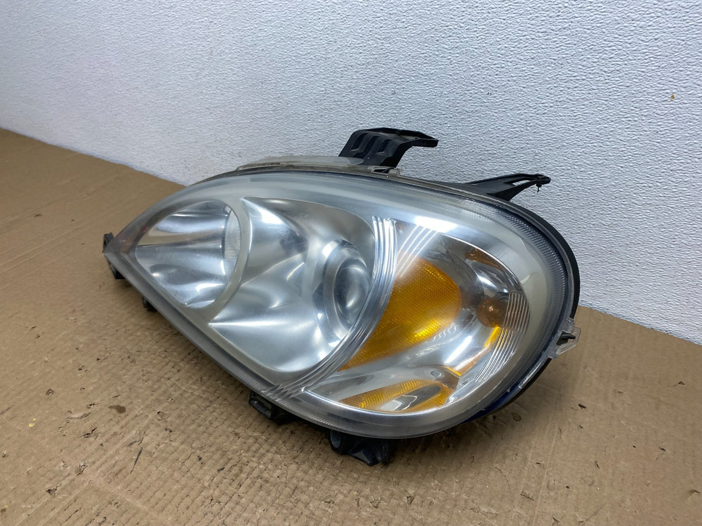 2002 - 2005 Mercedes ML ML350 ML500 Left Driver LH Xenon Headlight AC4039 DW1