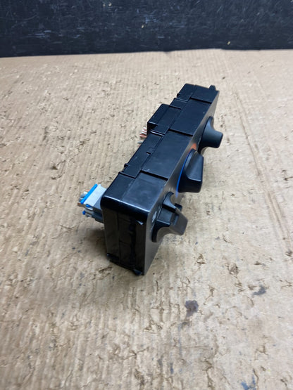 2008-2018 A/C Heater Climate Control Module Panel For Mack CHU CXU AF16722