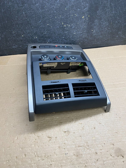 2008 to 2012 Jeep Liberty Dash Climate Temperature Control Radio Bezel AG6400 DG2