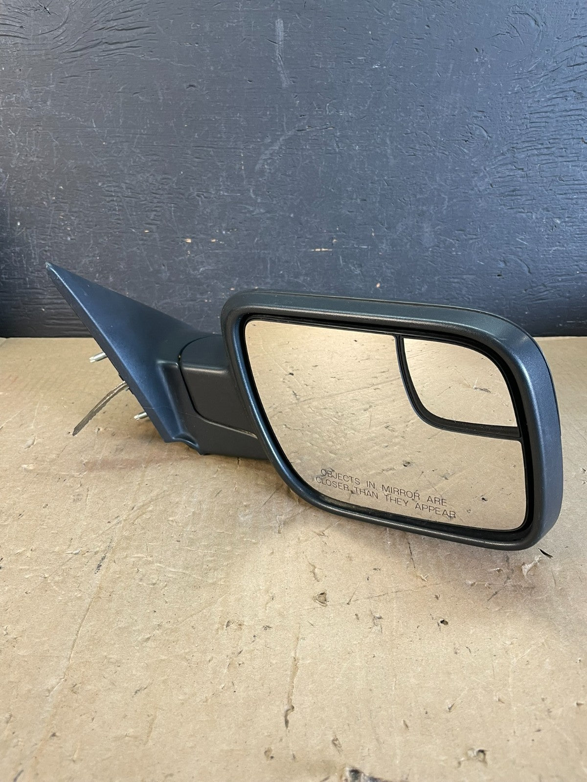2011 to 2015 Ford Explorer Right Passenger View Door Mirror AD5895 DW2