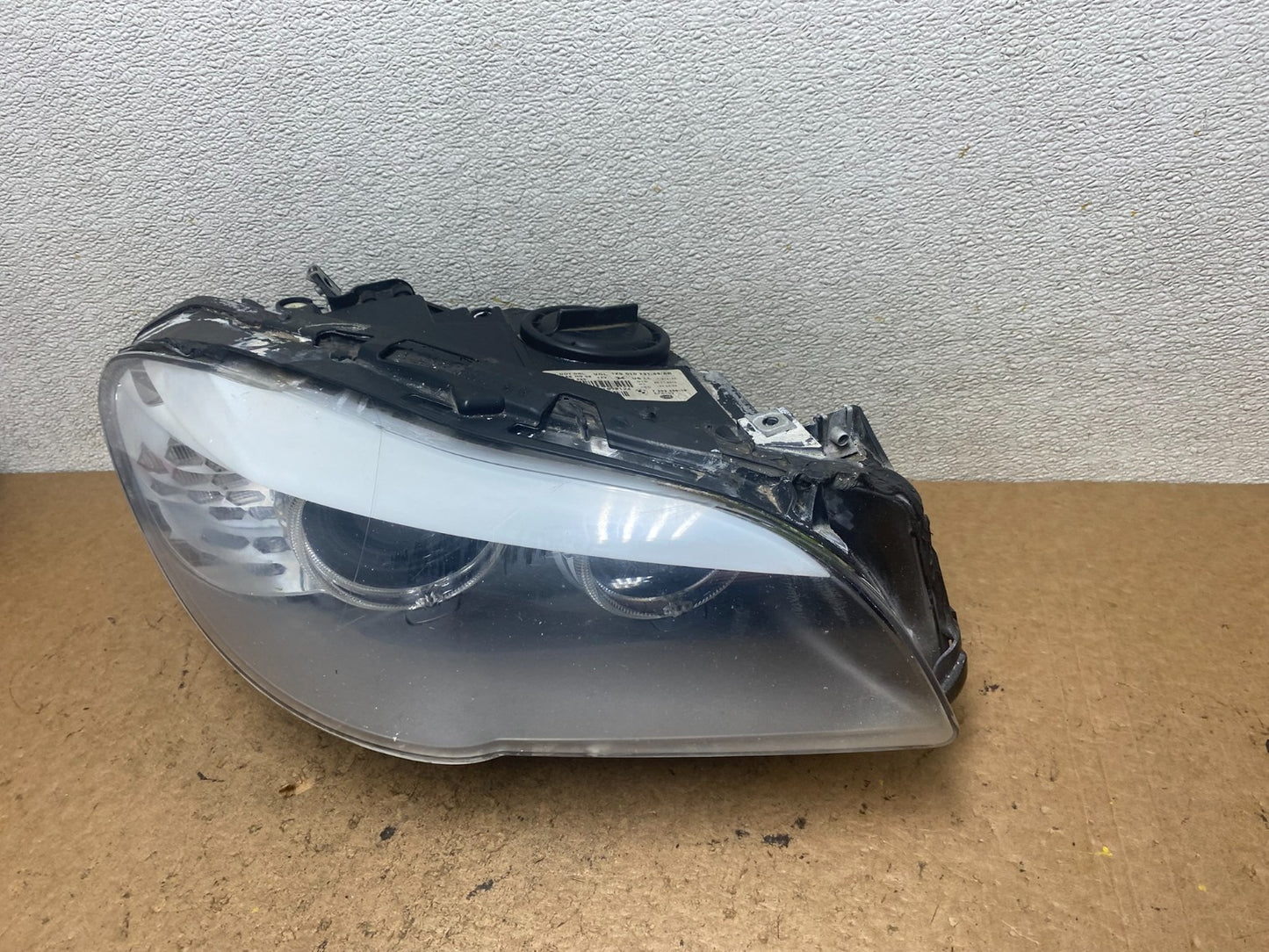 2011-2013 BMW 5 Series F10 Right Passenger Xenon HID AFS Headlight OEM T1133 DW1