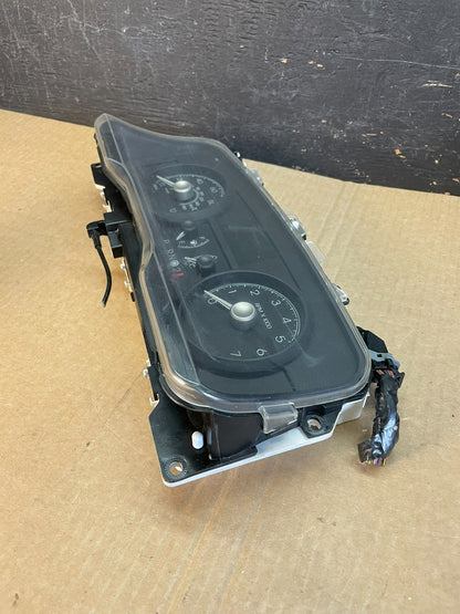 2009 to 2011 Mercury Grand Marquis Speedometer Cluster Gauge af3595 DG2