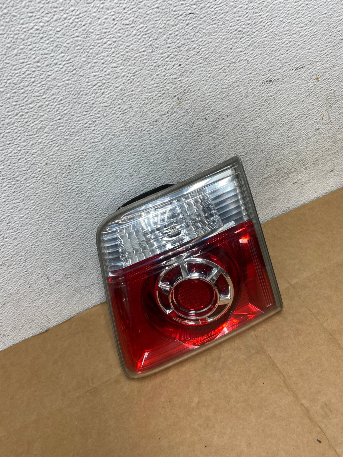 2007 to 2012 GMC Acadia Right Passenger Rh Hatch Tail Light Inner AD4409 LK2