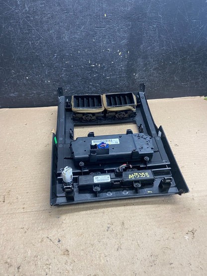 2008 to 2012 Jeep Liberty Dash Climate Temperature Control Radio Bezel AH5358 DG4