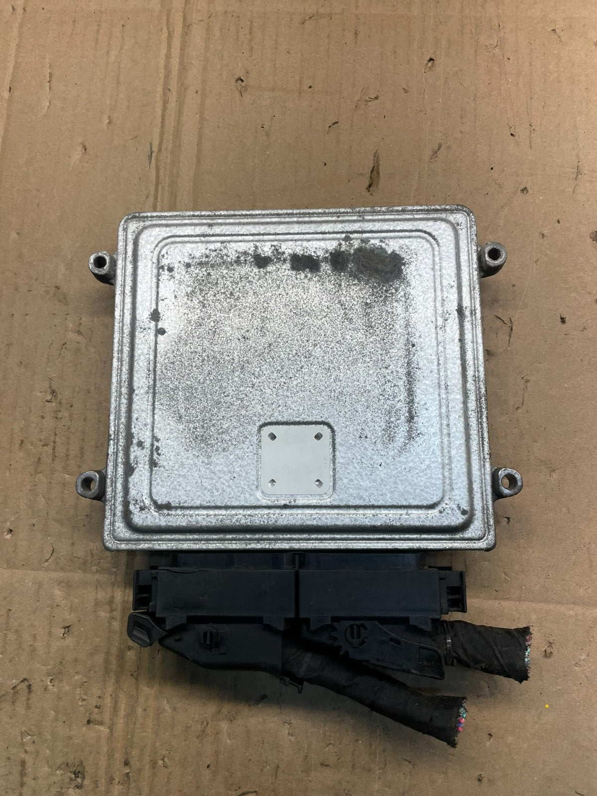 2011 to 2014 Hyundai Sonata Engine Control Unit ECU Module 39101-2g675 S4599 DG2