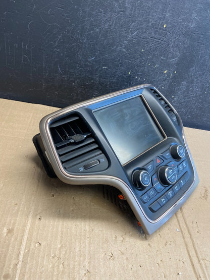 2014-2015 Jeep Grand Cherokee Center Radio Climate Control Bezel Vent ae1712 DG4