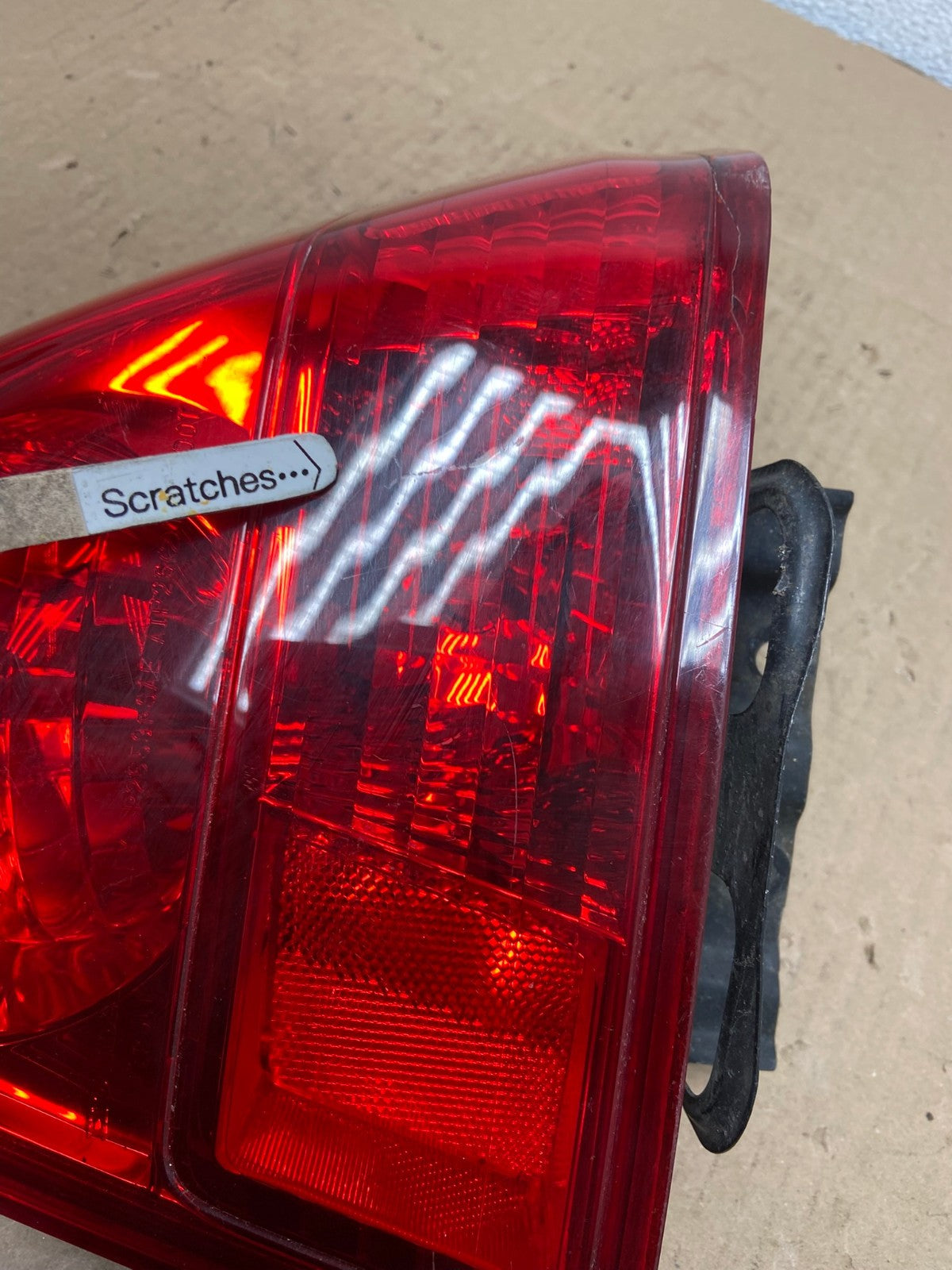 2003 2004 2005 Honda Civic Sedan Right Passenger RH Tail Light OEM AB6260 LK3