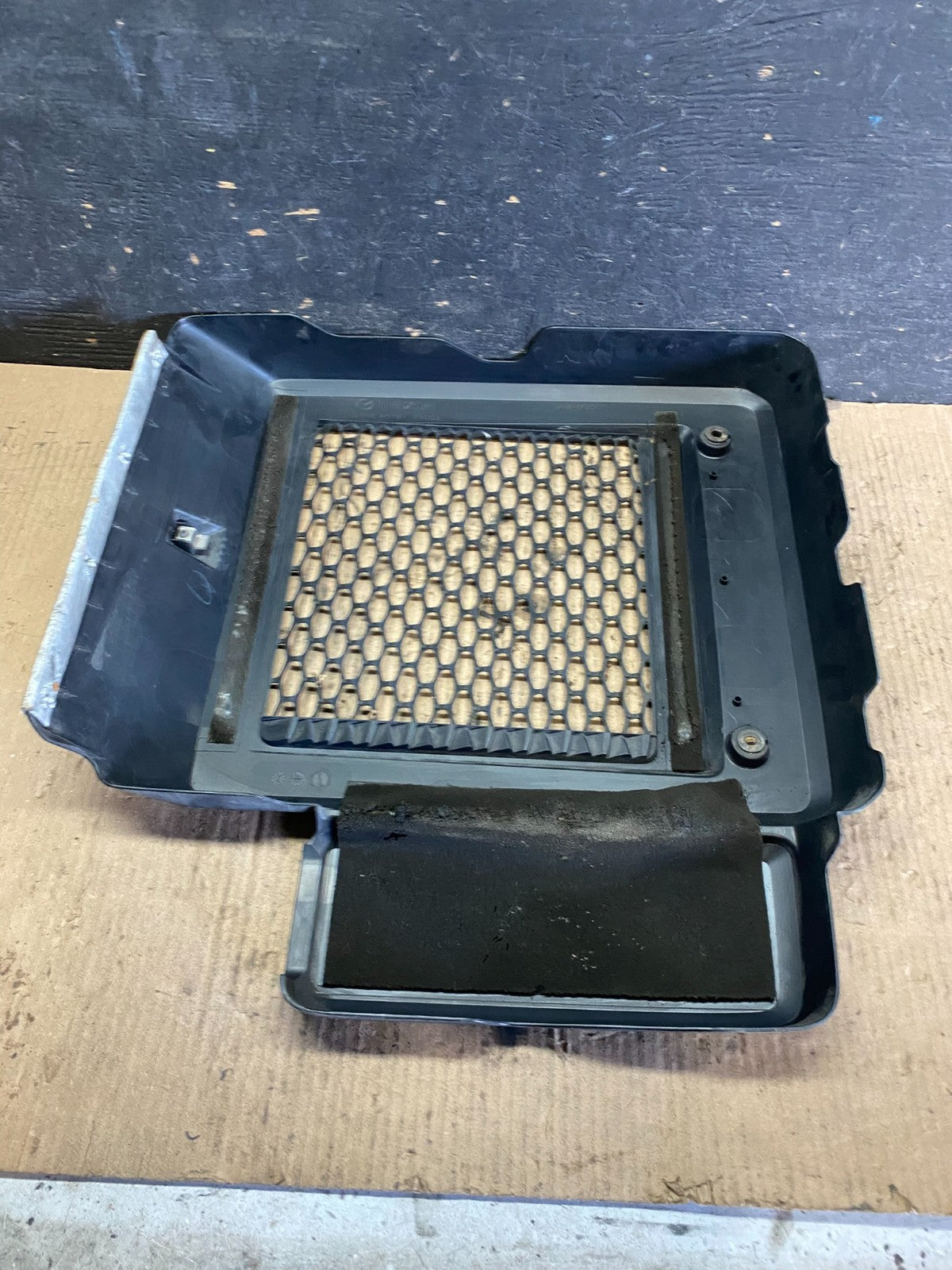 2006 to 2013 Mazda Speed Engine Cover Top Lid Cover OEM Q0411 DG6