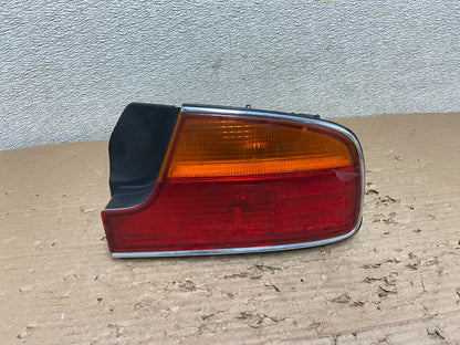 1994 - 1996 Infiniti Q45 Right Passenger RH Side  Tail Light OEM AB1685 DG0