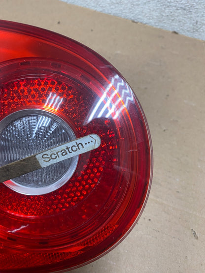 2006-2009 Volkswagen Golf Driver Left Side Tail Light Inner Trunk Lid Q8990 DW5