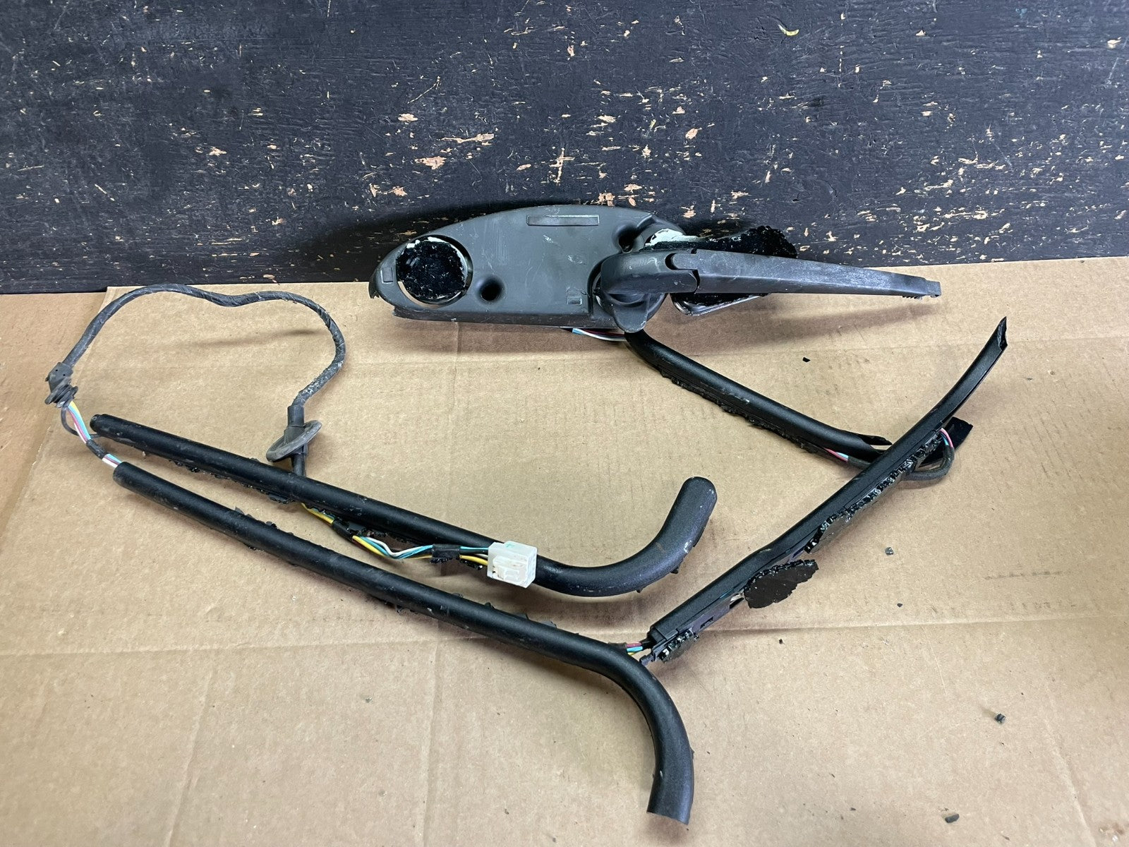 2011-2013 Jeep Grand Cherokee Tailgate Door Rear Wiper Motor Wiper aa8950 DG0