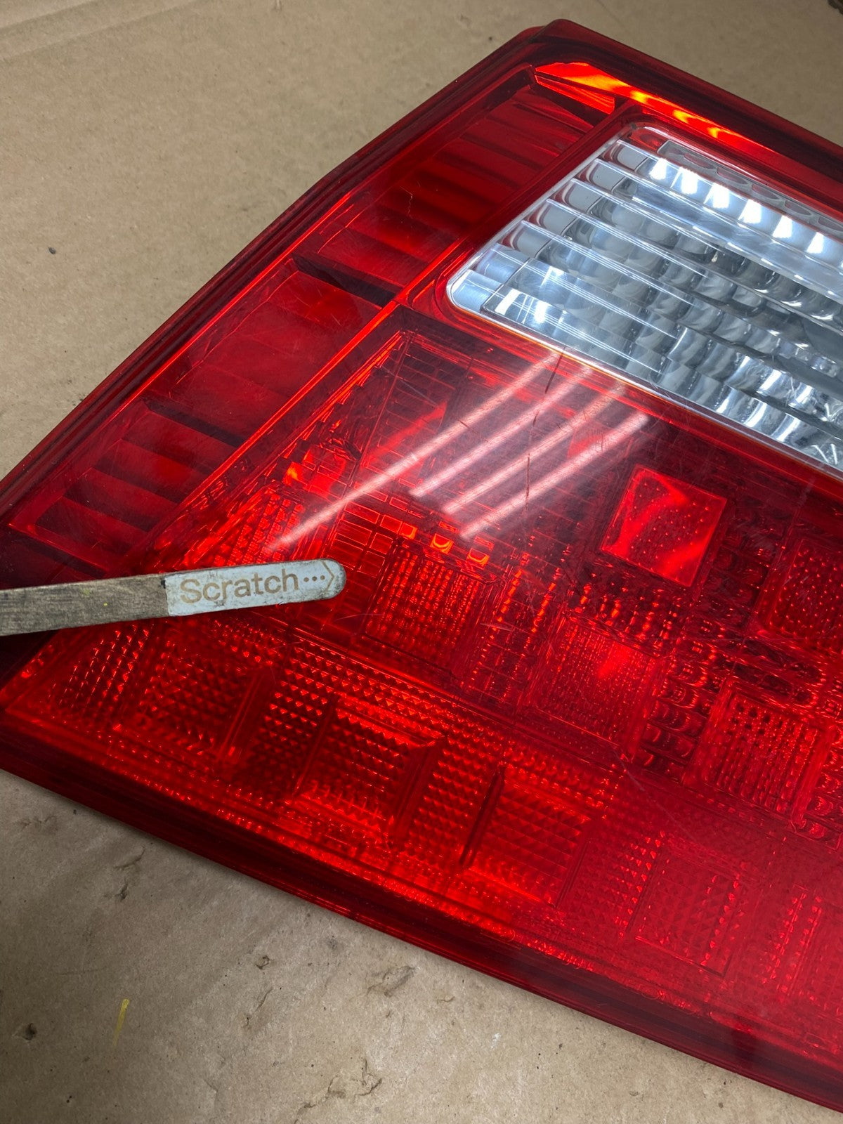 2005 2006 2007 Honda Odyssey Inner Right Passenger RH Tail Light U8525 DW3