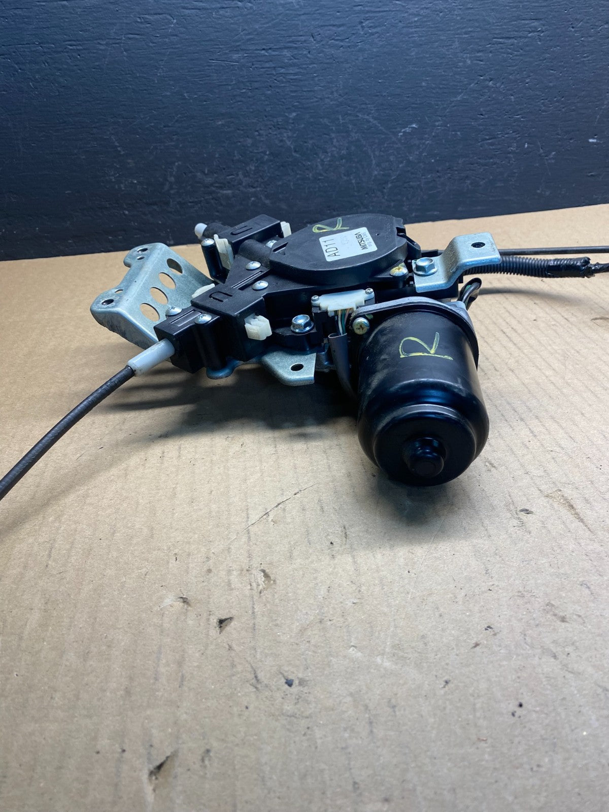 2005 - 2010 Honda Odyssey Rear Right Sliding Door Lock Actuator Motor AC2467 DG2