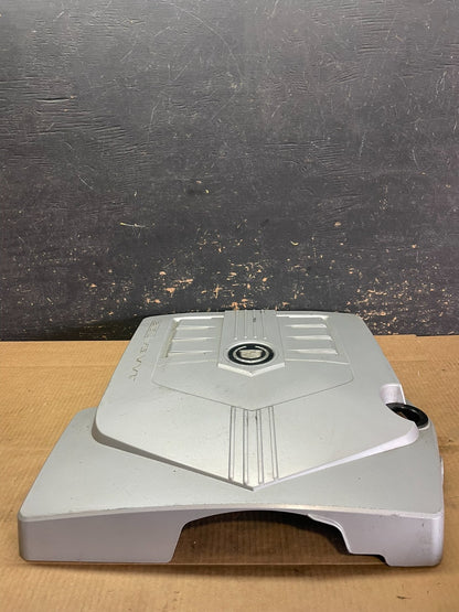 2004 to 2007  Cadillac CTS 3.6L Plastic Engine Cover Shield OEM AA9208 DG3