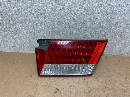 2006 to 2009 Hyundai Azera Right Passenger Inner Tail Light Oem AA4029 DW0