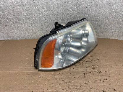 Xenon 2003-2006 Lincoln Navigator Right Passenger Side Headlight OEM AB1717 DW2