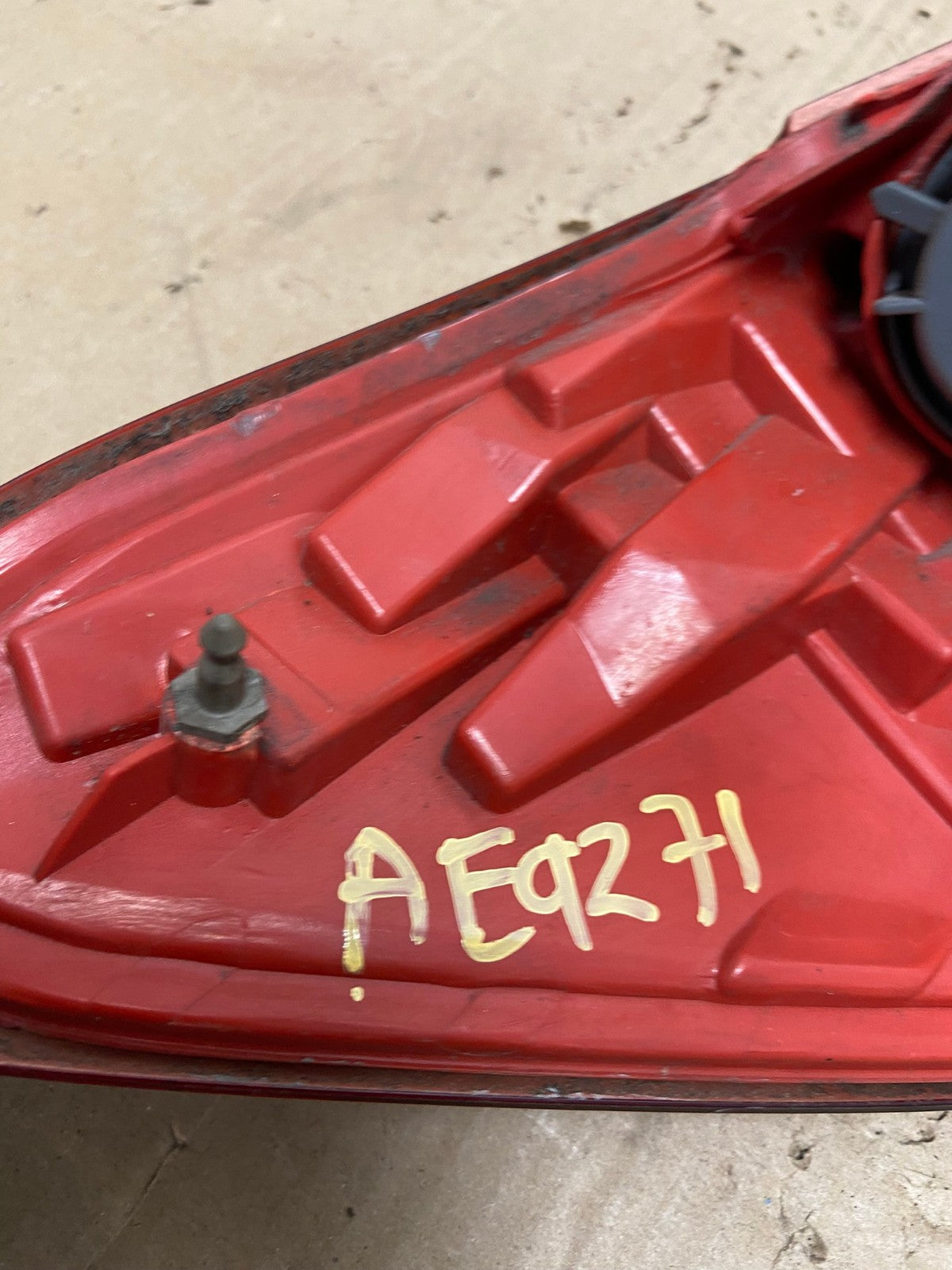 2009 2010 Nissan Murano Right Passenger Rh Side Tail Light AE9271 LK7