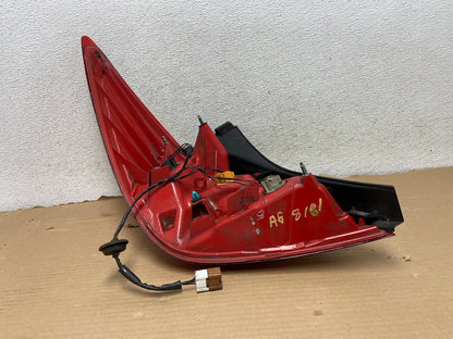 2007 - 2012 Nissan Versa Hatchback Right Passenger Side Tail Light AG8101 LK4