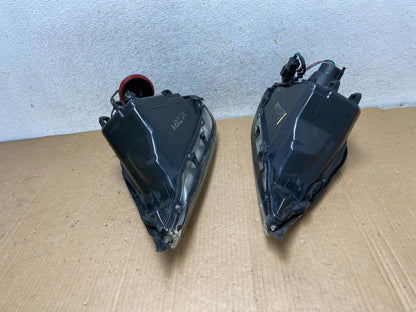 2000 to 2005 Mercury Sable Left+Right Side Halogen Headlights AI8874 DW10