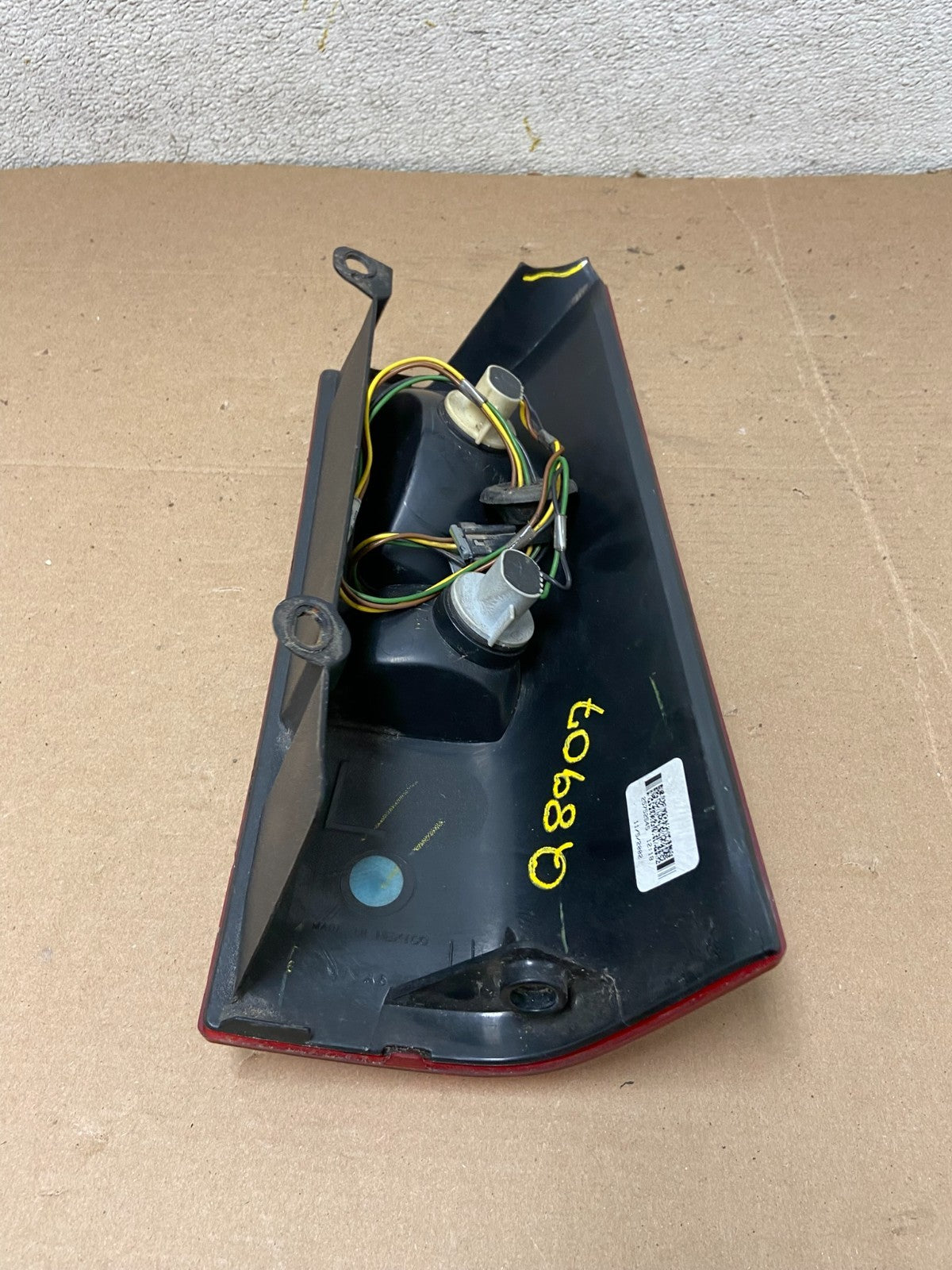 2003 to 2017 Chevrolet Express 1500 Left Driver Side Tail Light Oem Q8907 DW6